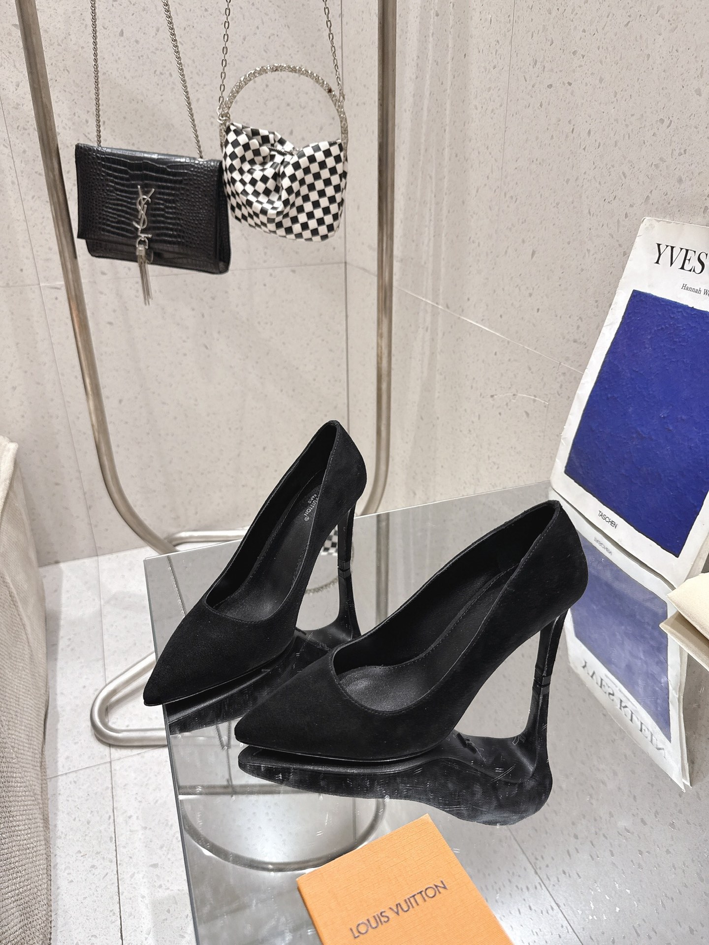 Women's high heels